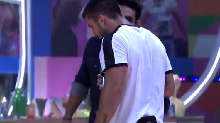 BBB 21: Rodolffo fala sobre Gabriel Medina para Arthur - Reprodução/ Globoplay - Reprodução/ Globoplay