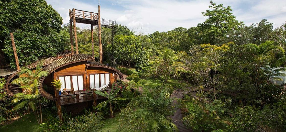 O Mirante do Gavião, na Amazônia, tem cabanas luxuosas com mirantes para observação da fauna - Divulgação