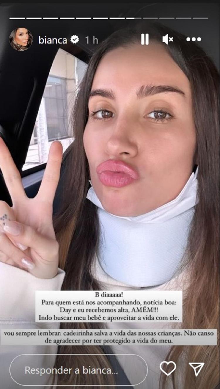 Bianca Andrade posa para foto em rede social depois de deixar o hospital