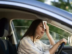 Onda de calor: como proteger seu carro e não 'fritar' durante o Carnaval