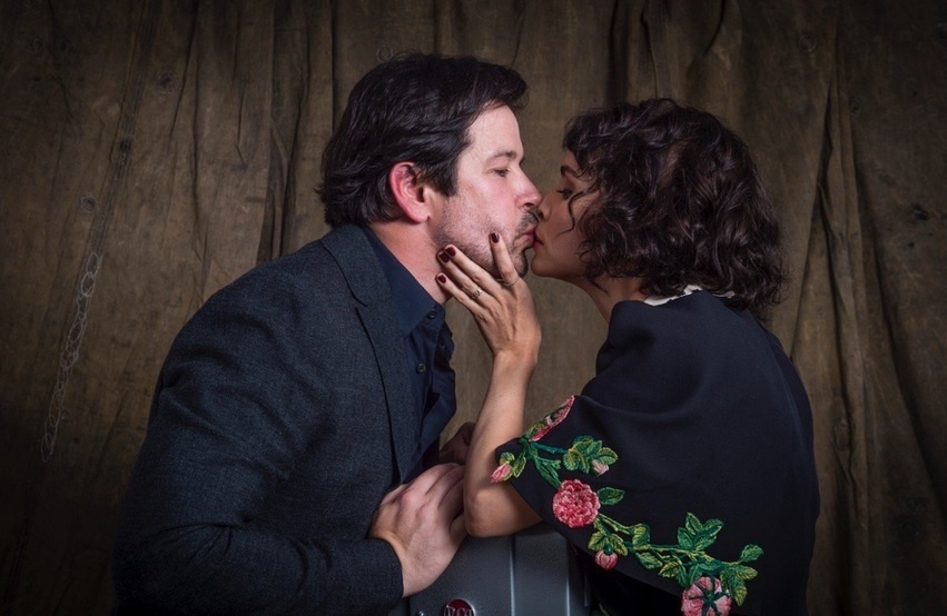 5.set.2016 - Murilo Benício e Débora Falabella vivem o casal Saulo Ribeiro e Verônica Maia em "Nada Como Será Como Antes" - Estevam Avellar/TV Globo