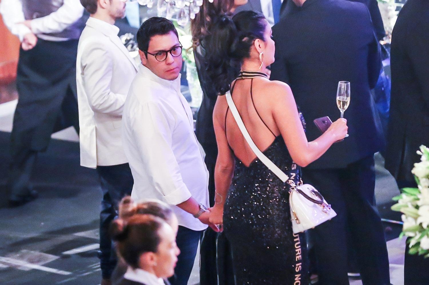 Helen Ganzarolli de mãos dadas com novo namorado - Manuela Scarpa/Brazil News