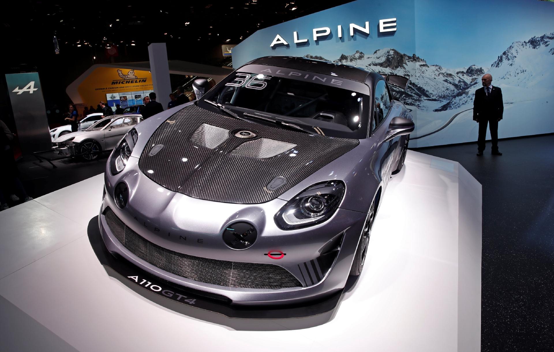Alpine A110 GT4 - Benoit Tessier/Reuters