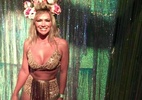 Ex-BBB Fani Pacheco mostra look sexy e dourado em folia na Sapucaí - Reprodução/Instagram