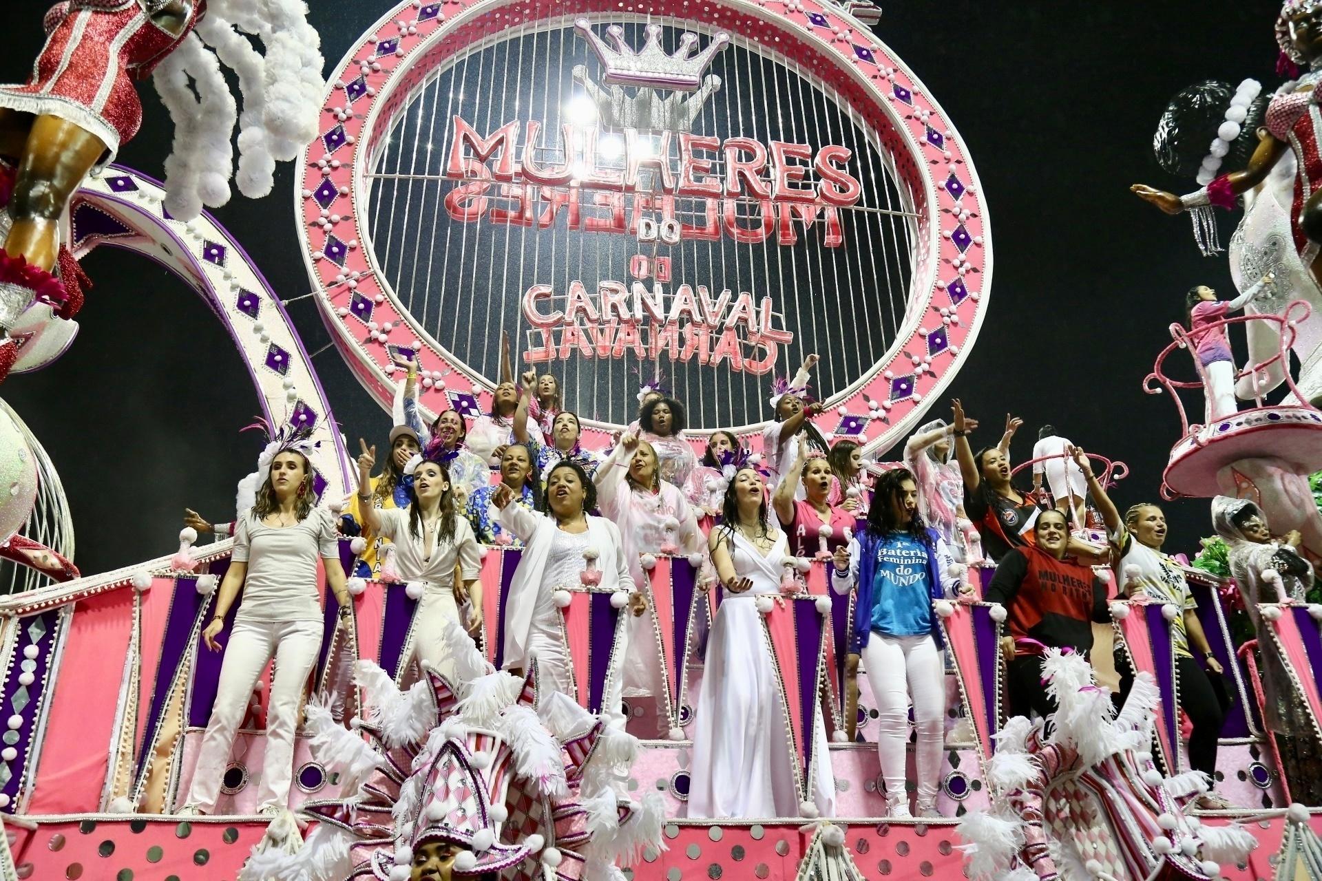 Desfile da Estrela do Terceiro Milênio, campeã no Grupo de Acesso I - Cláudio Augusto/Ag.Brazil News
