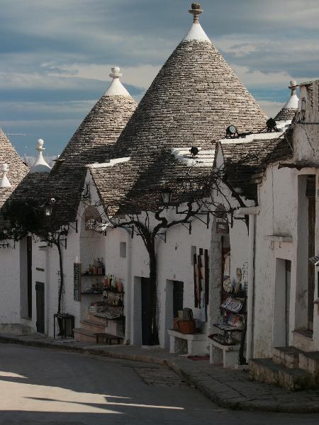 As construções circulares de Alberobello - Milos Lopusina/Unsplash - Milos Lopusina/Unsplash