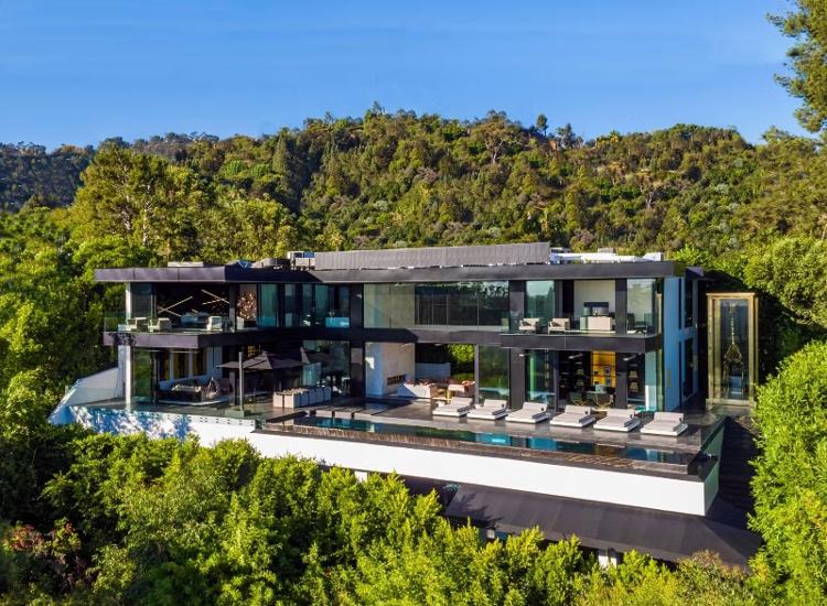 Casa alugada por Ruyter, suposto affair de Jade Picon, em LA, nos EUA, custa R$ 200 milhões