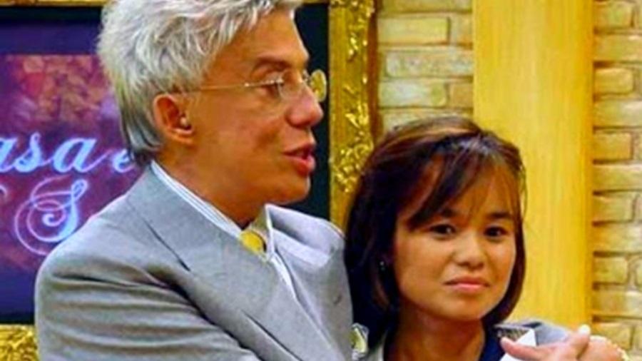 Joana Matushita e Clodovil Hernandez no A Casa É Sua - Divulgação