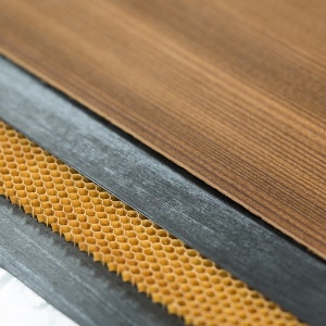 camadas da estante Nest desenhada pelo canadense Oki Sato do estúdio Nendo - Akihiro Yoshida/ Divulgação Nendo - Akihiro Yoshida/ Divulgação Nendo