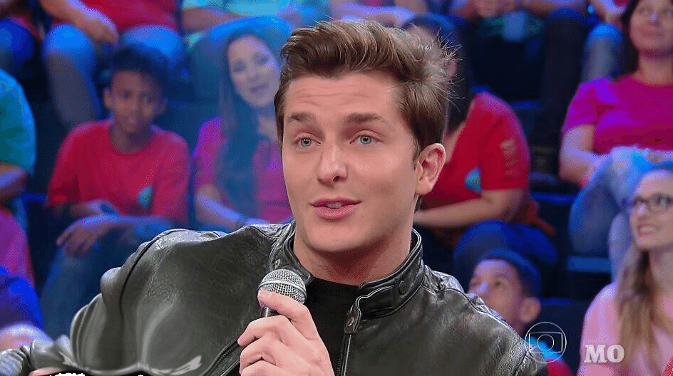 29.nov.2015 - Participaram do júri Klebber Toledo, Juliana Paes, Sophia Abrão, entre outros - Reprodução/TV Globo