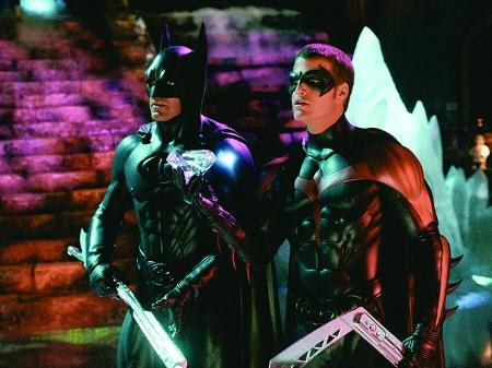 George Clooney e Chris O"Donnell em cena de "Batman & Robin" - Reprodução
