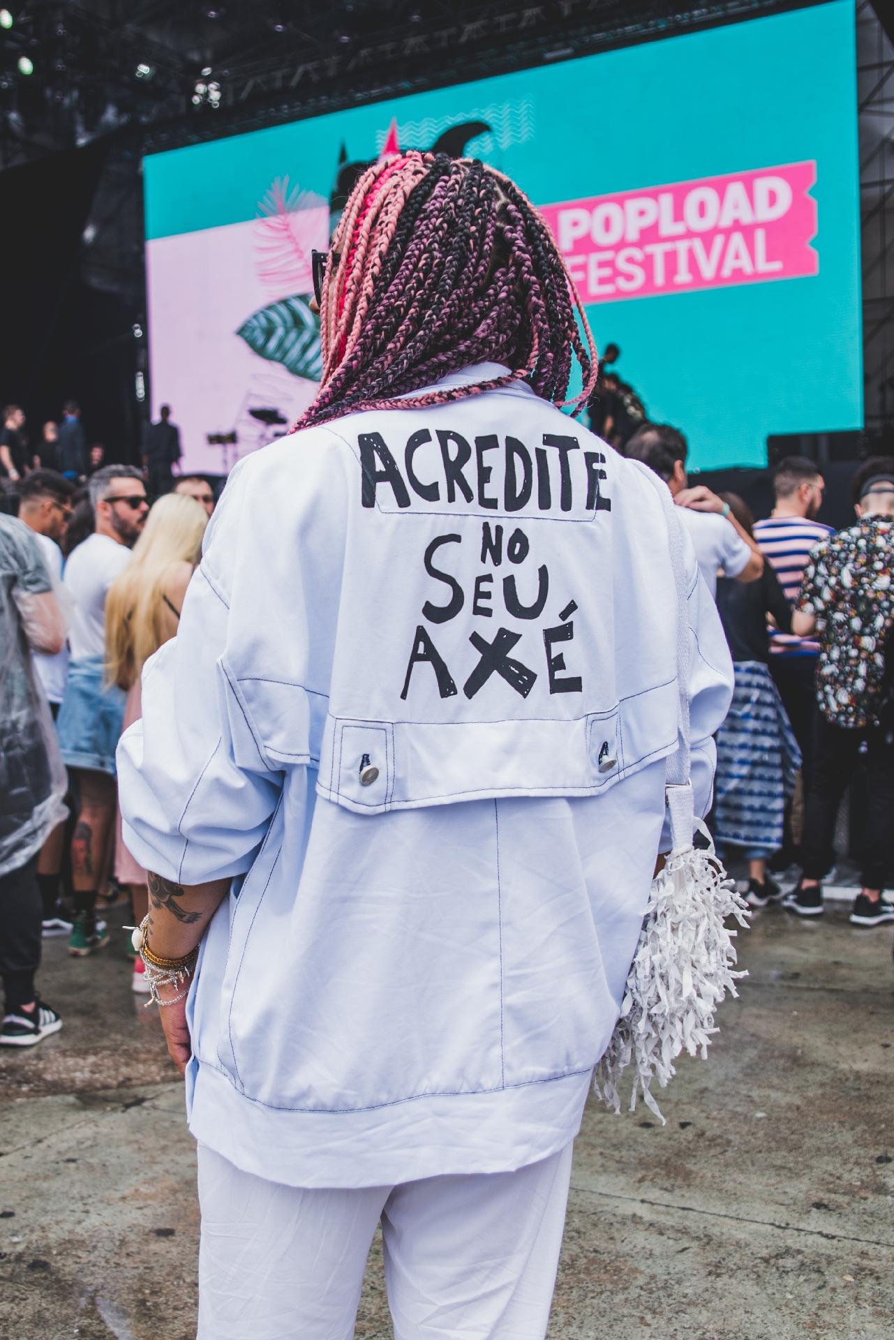 Público do Popload Festival caprichou nos looks para os shows em SP - Fernanda Tiné/UOL