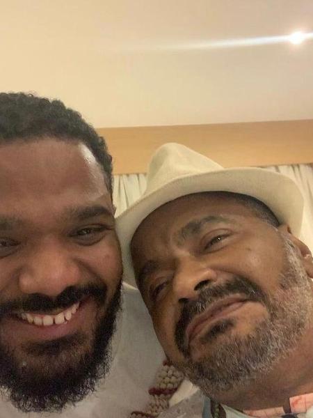 Arlindinho e Arlindo Cruz Arlindinho e Arlindo Cruz