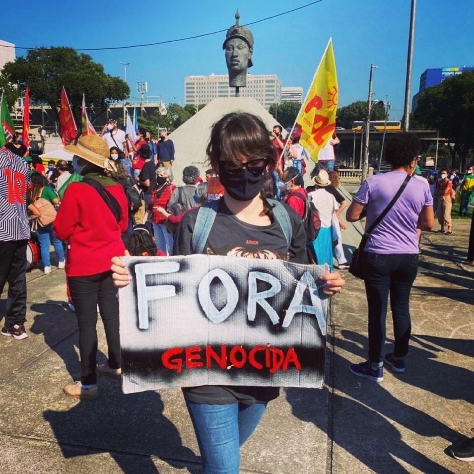 A atriz Bianca Bin participou dos protestos contra Bolsonaro no Rio de Janeiro - Reprodução/Instagram