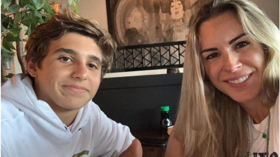 Joana Prado relato que o filho, Davi, fez teste para tirar habilitação - Reprodução: Instagram