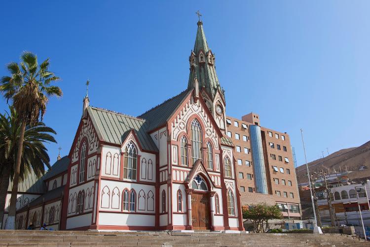 A catedral de São Marcos de Arica, construída na década de 1870, foi projetada por Gustave Eiffel, responsável pela torre francesa - Dmitry_Chulov/Getty Images - Dmitry_Chulov/Getty Images