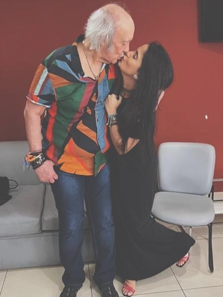 Fernanda Esteves, viúva de Erasmo Carlos, buscou as cinzas do marido neste sábado - Reprodução/ Instagram