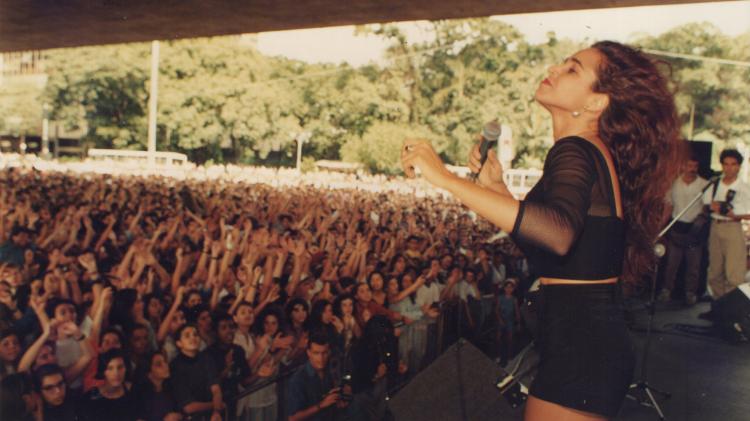 Daniela Mercury durante show no MASP, em 1992