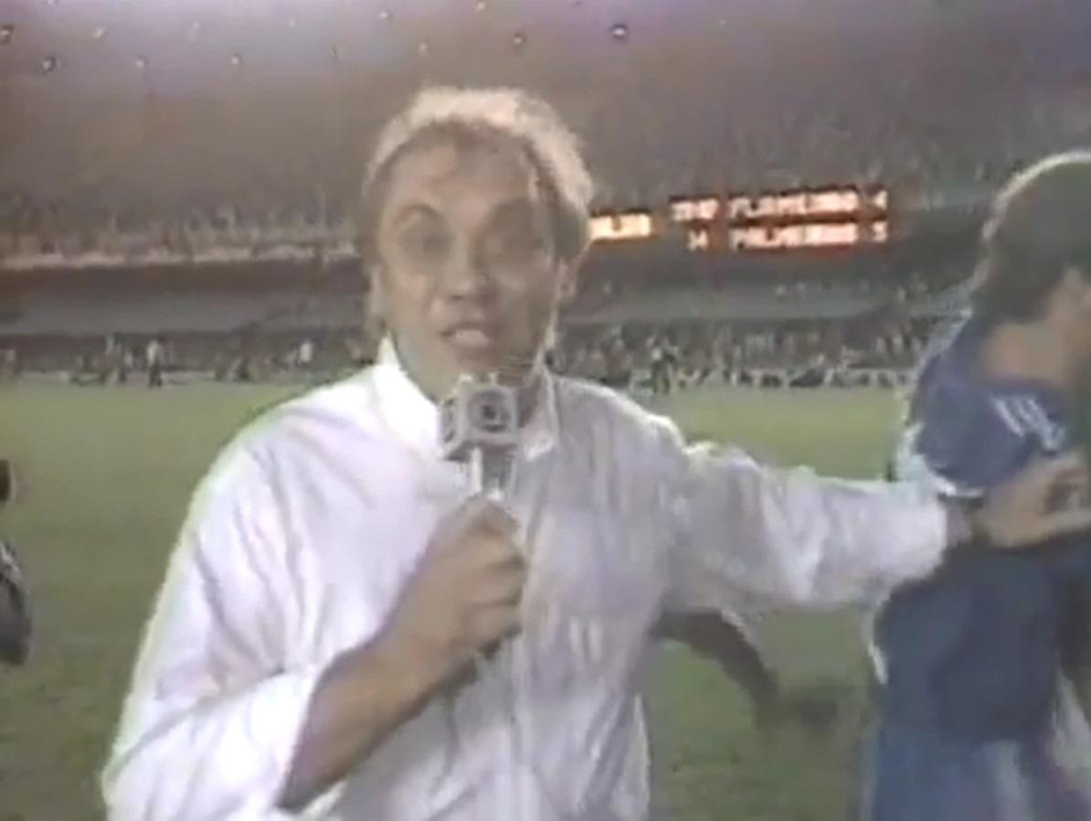 Marcelo Rezende como repórter esportivo da Globo em 1988 - Reprodução/TV Globo