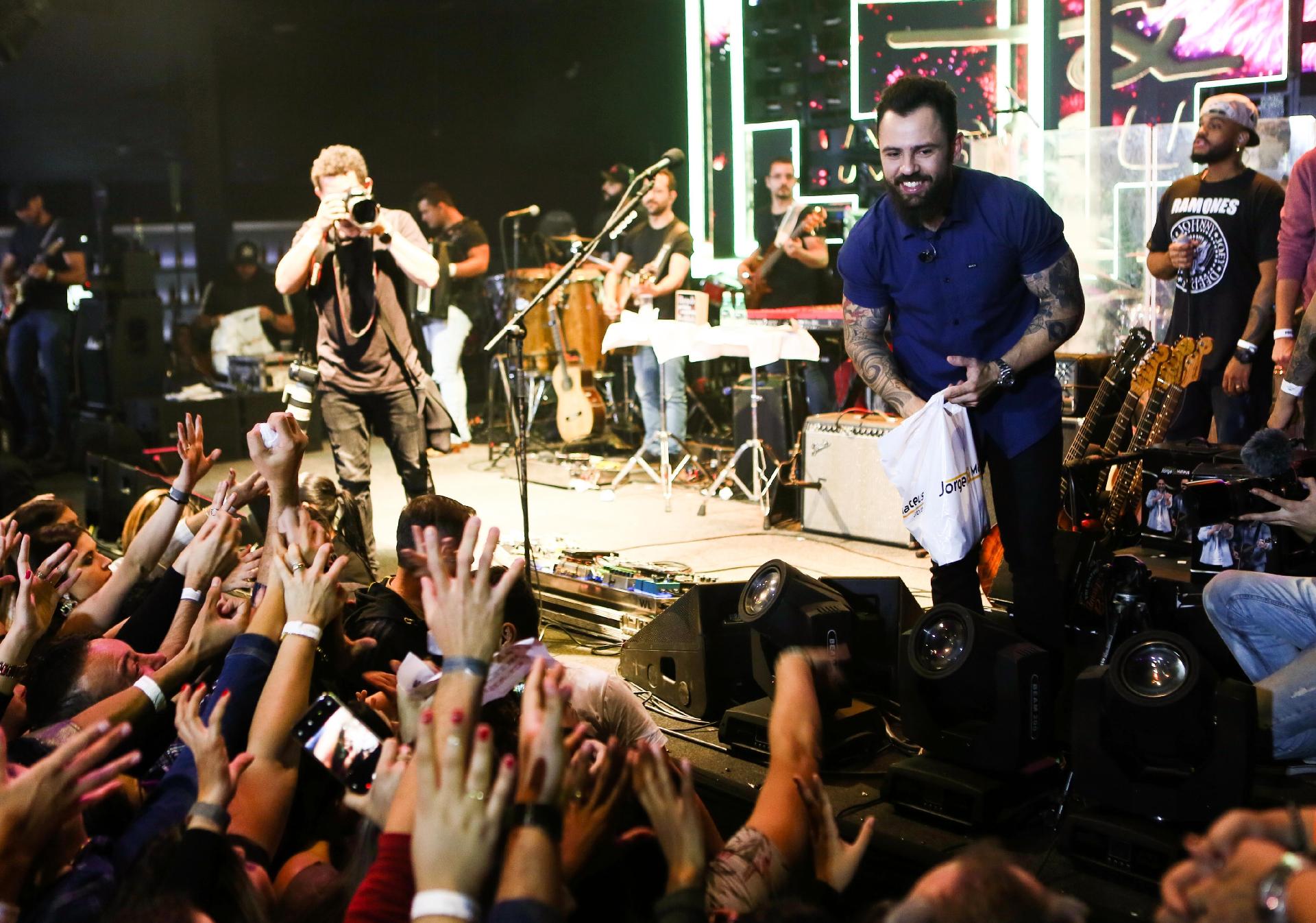 Jorge & Mateus celebram clube da bebida com show vip em SP - Iwi Onodera