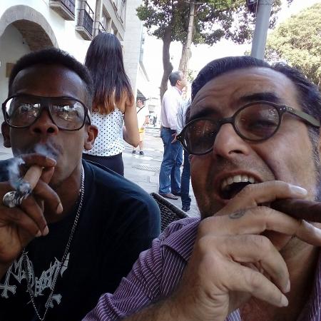 Paulão (e) Cid Mesquita, dois integrantes da formação clássica da Gangrena, nos anos 1990 - Reprodução/Facebook - Reprodução/Facebook