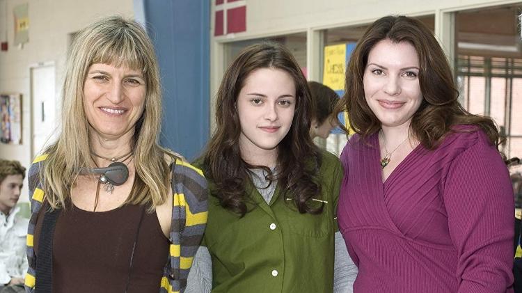 Catherine Hardwicke, Kristen Stewart e Stephenie Meyer no set de "Crepúsculo" - Divulgação - Divulgação