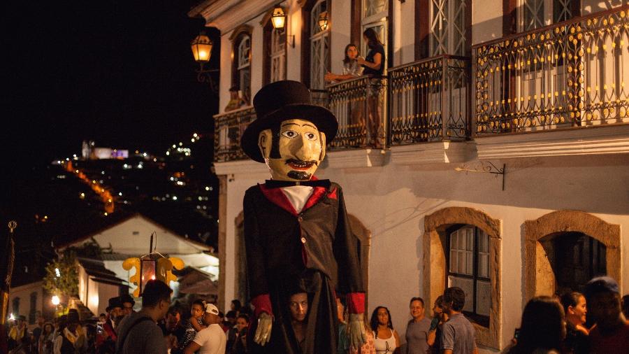Bonecos gigantes do Carnaval de Ouro Preto - Ane Souz/Divulgação