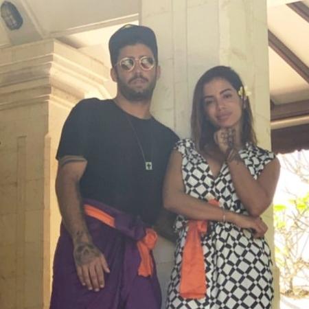 Pedro Scooby e Anitta posam juntos em Bali - Reprodução/Instagram/pedroscooby