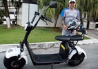 Scooter elétrica de Sampaoli exige placa e até pagamento de IPVA - Reprodução