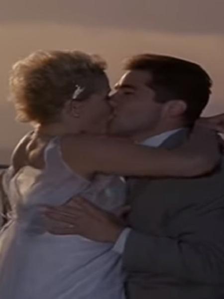 Beijo de Xuxa e Daniel no filme Xuxa Requebra - Reprodução