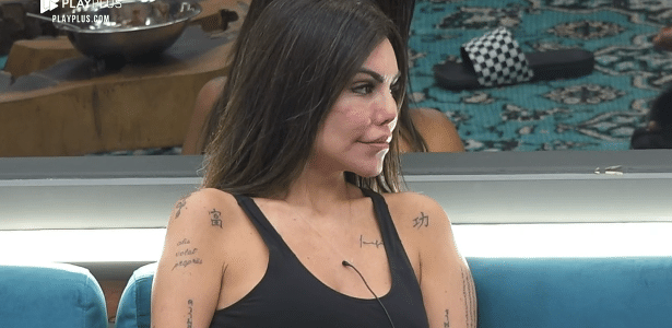 A Fazenda 2021: Liziane Gutierrez comenta erro em harmonização facial - Vimarsana News