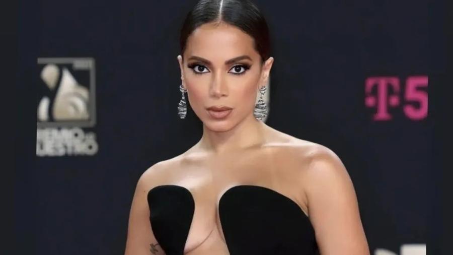 Anitta é convidada para Semana de Moda em Paris - Reprodução/Instagram