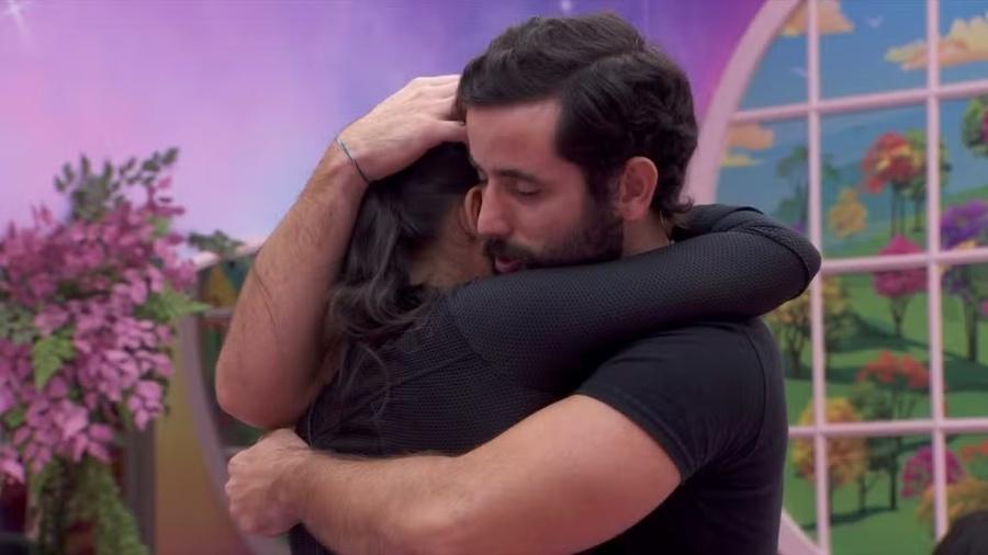 BBB 24: Alane é consolada por Matteus