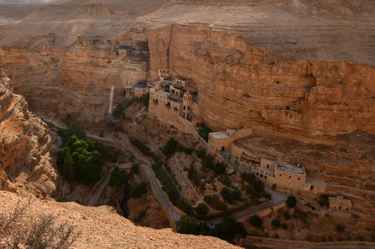 Wadi Qelt, o sítio arqueológico que é conhecido como "Vale das Sombras da Morte" em Jericó, em referência ao Salmo 23 da Bíblia hebraica e cristã