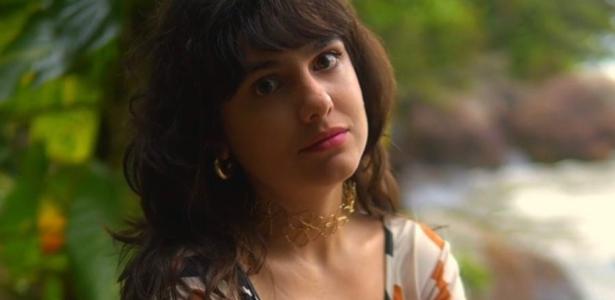 Ana Emery: Quem eu seria se não tivesse me moldado tanto?