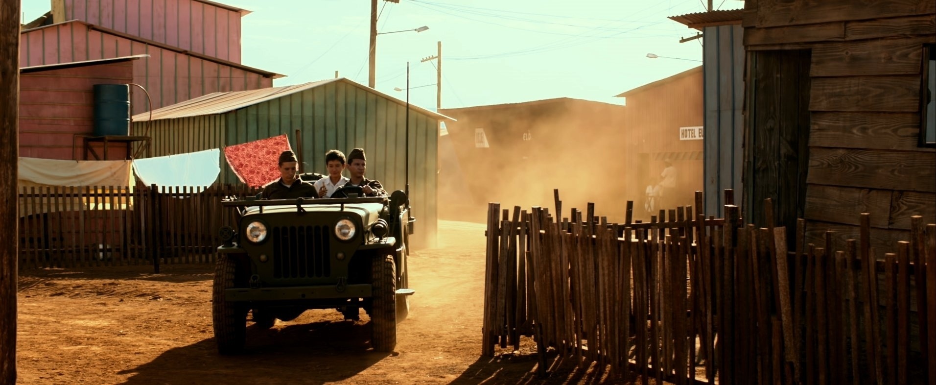 Cena do filme "O Outro Lado do Paraíso" - Divulgação