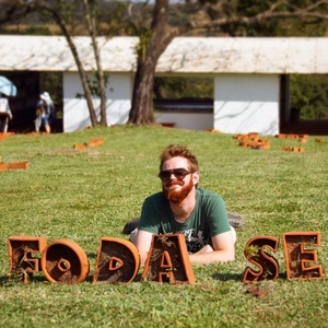 Erick descobriu no Twitter um meio de ganhar dinheiro quando as pessoas estavam começando a bombar com isso - Reprodução/Facebook  Erick Krominski  - Reprodução/Facebook  Erick Krominski 