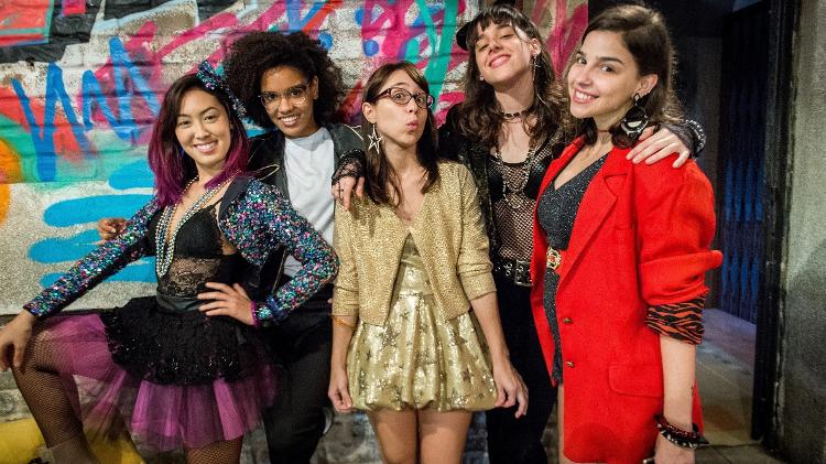 Protagonistas de "Malhação - Viva a Diferença" em  festa temática anos 80, capítulo exibido em junho - Raquel Cunha/TV Globo - Raquel Cunha/TV Globo