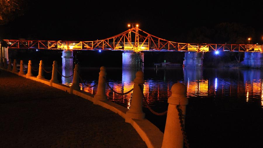 Foto da ponte de Carmelo, a toscana uruguaia  - Divulgação