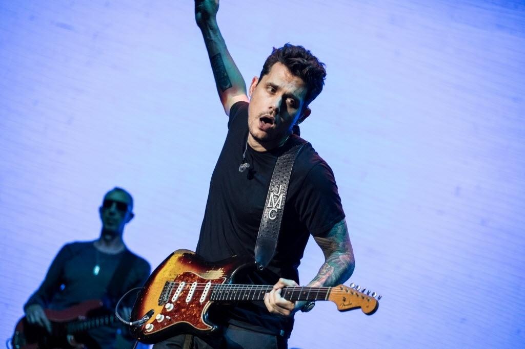 Cantor John Mayer se apresenta no Allianz Parque, em São Paulo - Simon Plestenjak/UOL