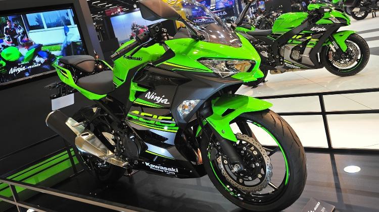 Mundo das motocicletas - Página 13 Kawasaki-ninja-400-1510950061967_v2_750x421