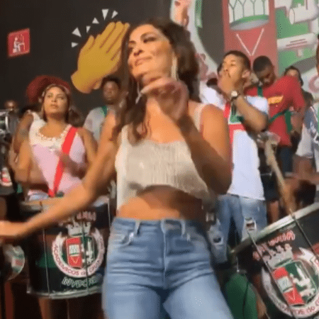 Juliana Paes cai no samba na quadra da Grande Rio - Reprodução/Instagram