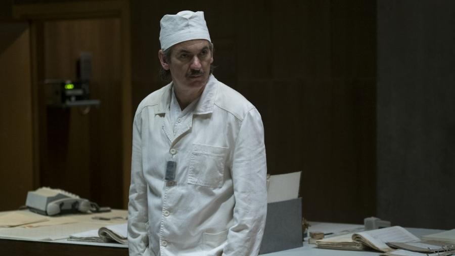 Paul Ritter como Anatoly Dyatlov em "Chernobyl" - Liam Daniel/Reprodução
