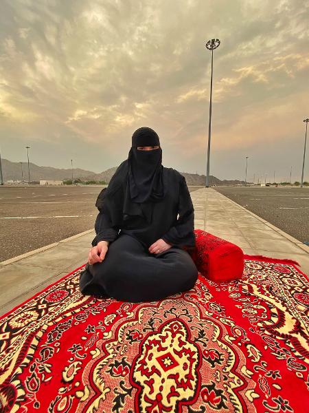 Iris Cajé em Makkah, na Arábia Saudita - Arquivo pessoal - Arquivo pessoal