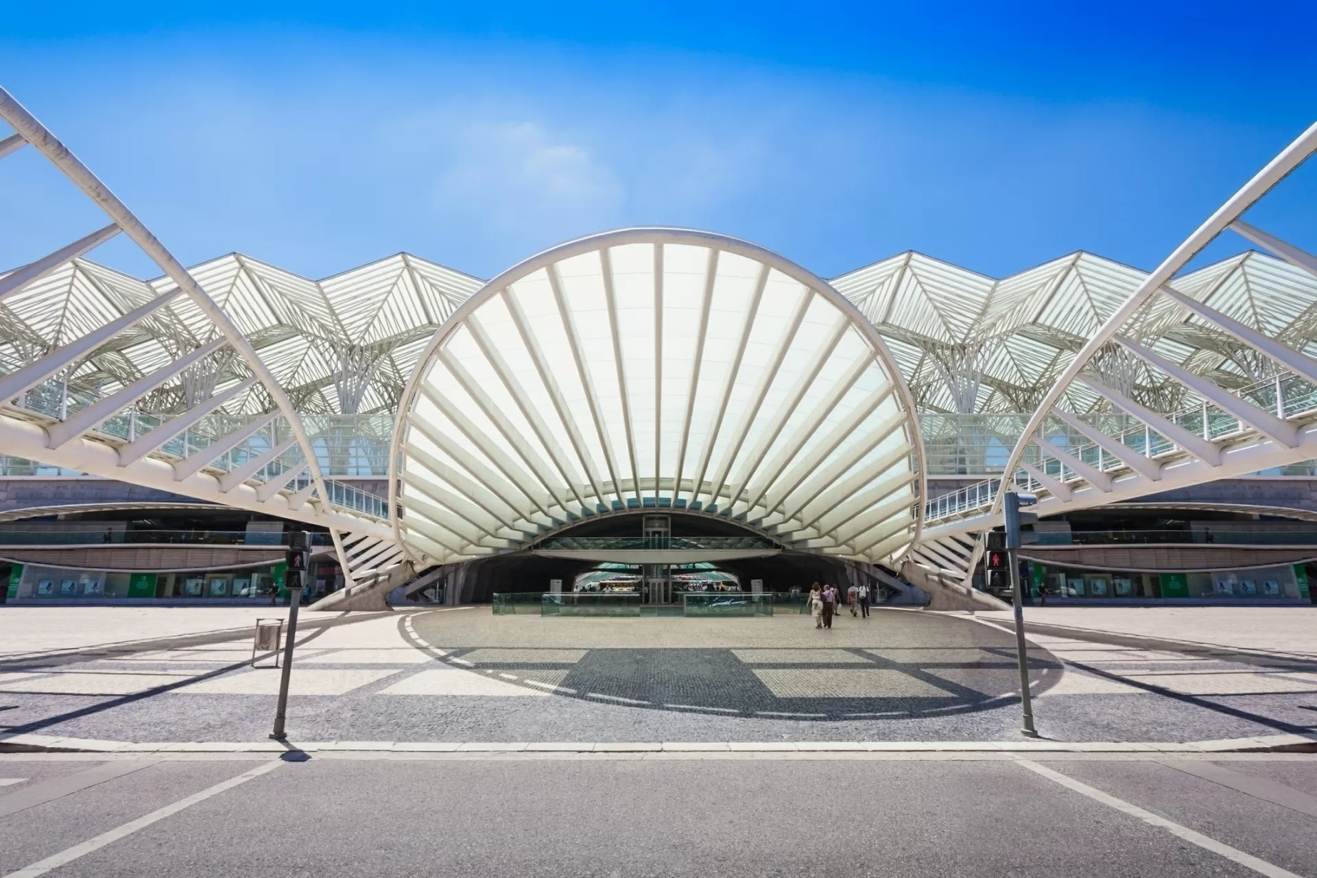 Gare do Oriente, em Lisboa, Portugal - saiko3p/Getty Images