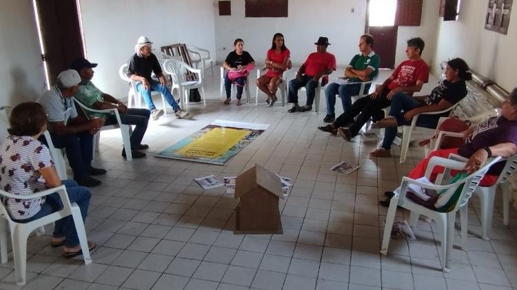 Nos cursos, Seu Euzébio se dedica a mostrar a outros agricultores a importância de guardar sementes para ter sempre alimento saudável na mesa - Arquivo pessoal/Euzébio Cavalcanti - Arquivo pessoal/Euzébio Cavalcanti