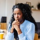 Lua minguante promove cura emocional; veja a previsão para o seu signo - GettyImages