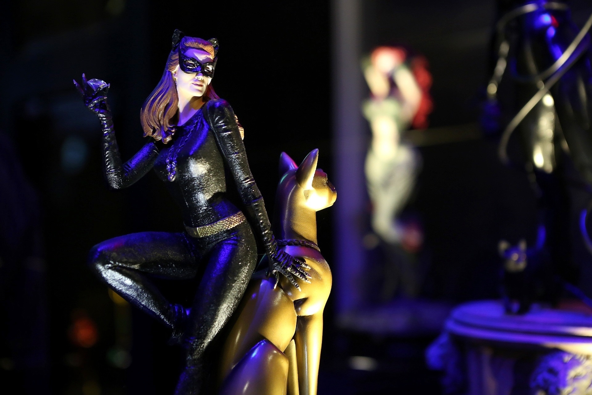 23.out.2015 - O universo de heróis e vilões da DC Comics são o tema de uma exposição na Iron Studios Concept Store, de 22 de outubro a 1º de dezembro. A entrada é gratuita - Derek Flores /UOL