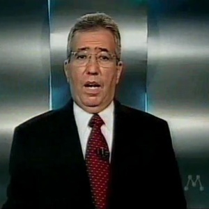 Berto Filho no comando do "Manchete Primeira Mão", da extinta TV Manchete - Reprodução/Youtube - Reprodução/Youtube