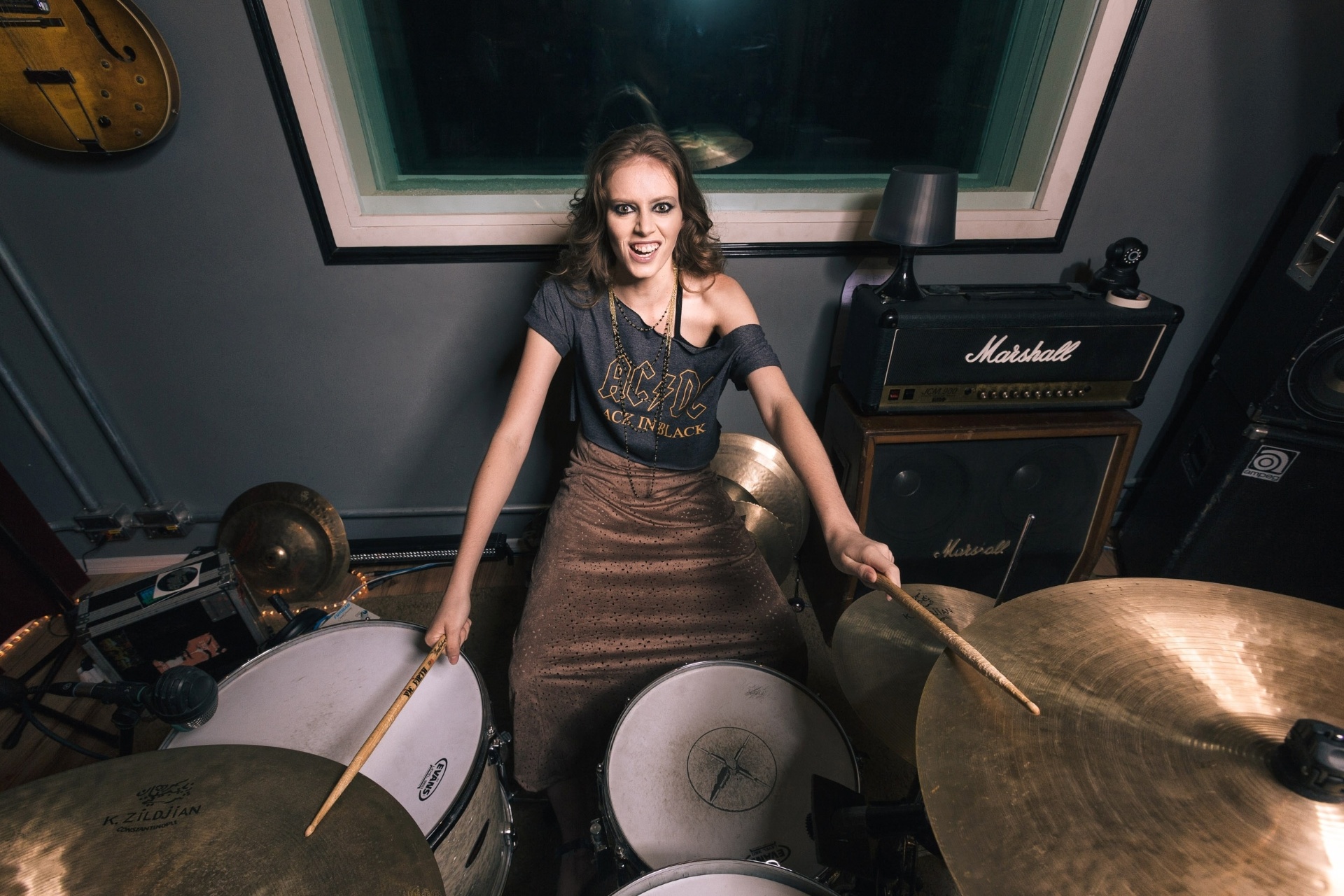 Editorial camisetas de banda - ACDC - Gabriel Quintão/UOL